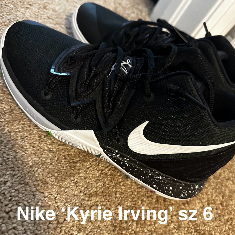 Nike Kyrie Irving Basketball Sneakers